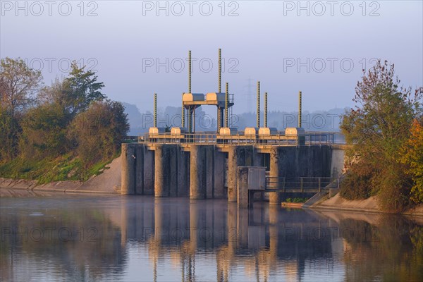 Weir at Ismaninger reservoir