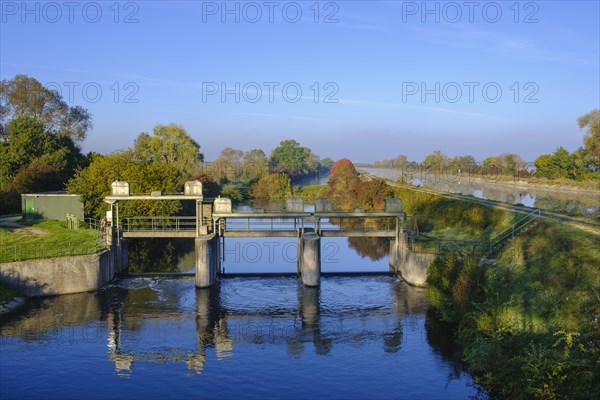 Weir and Isar canal at the Ismaninger reservoir