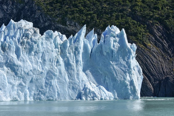 Glacier tongue