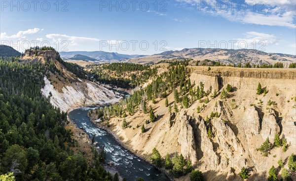 View from Calcite Springs Overlook to Yellowstone River