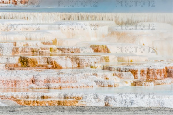 Sinter terraces with calcareous tuff deposits