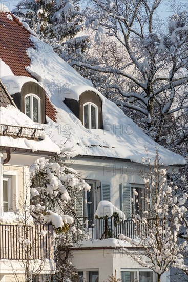 House roof with snow