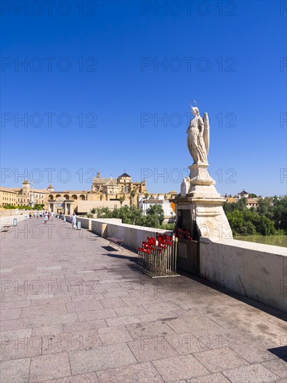 Statue of Saint Rafael