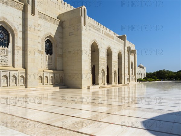 Sultan Qaboos Grand Mosque