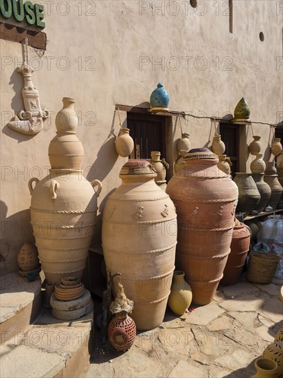 Clay vases for sale