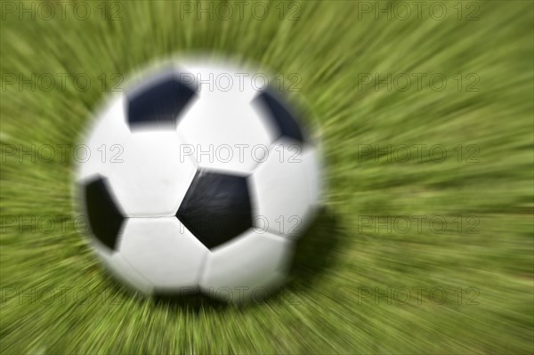 Wiping pattern black white soccer