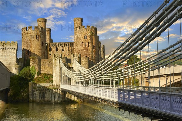 Suspension bridge with Conwy Castle