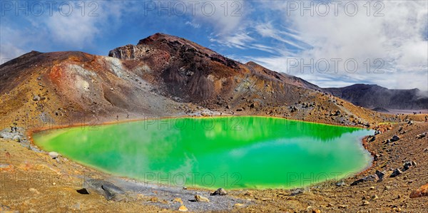 Green sulphurous Emerald Lakes and volcanio Mt Tongariro