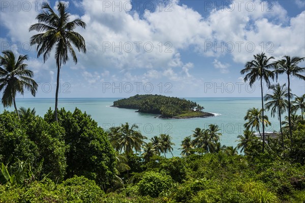 View from Royal island on Devils island