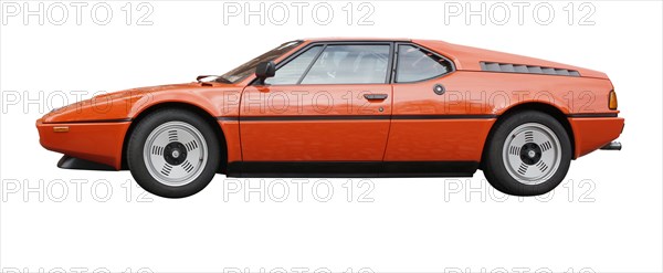 Orange BMW M1