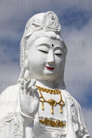 Guan Yin Statue at Wat Huay Pla Kang Temple