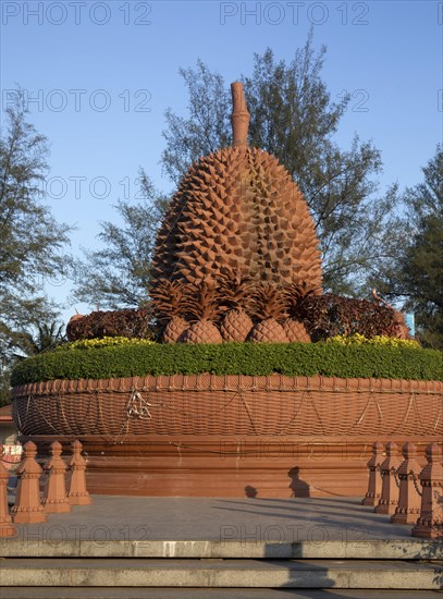 Durian monument