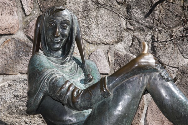 Bronze sculpture Till Eulenspiegel