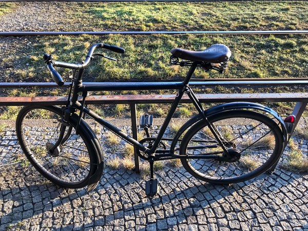 Old parked bicycle