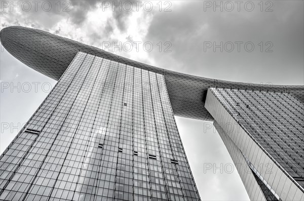 Futuristic Marina Bay Sands Hotel by architect Moshe Safdie