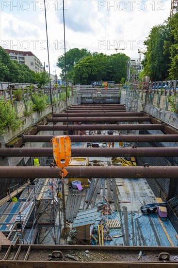 Subway construction