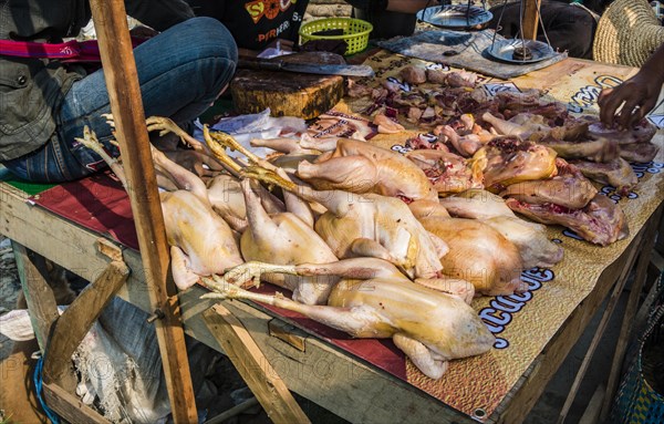 Market stand with poultry