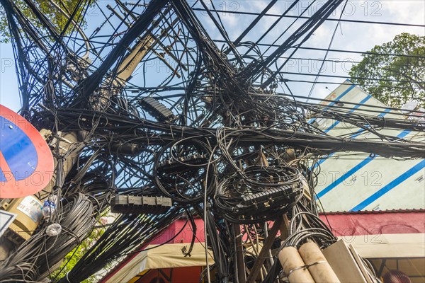 Chaotic bundle of power and telephone lines