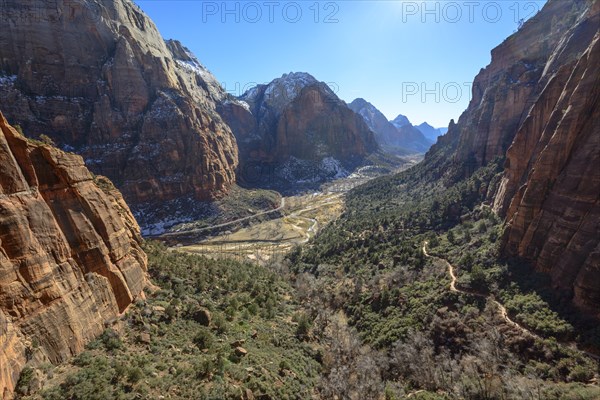 View from Angels Landing Trail to Zion Canyon