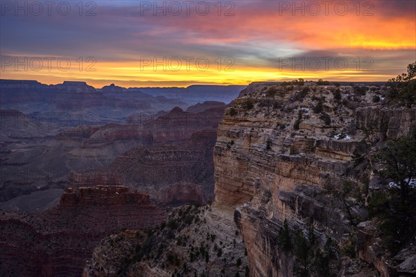 Gorge of the Grand Canyon at sunrise
