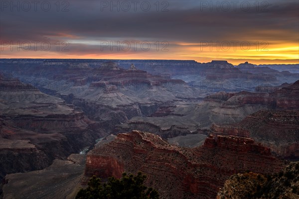 Gorge of the Grand Canyon at sunrise