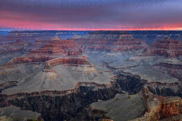 Gorge of the Grand Canyon at sunrise