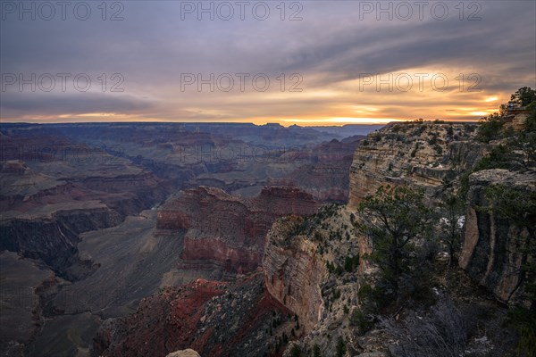 Gorge of the Grand Canyon at sunrise