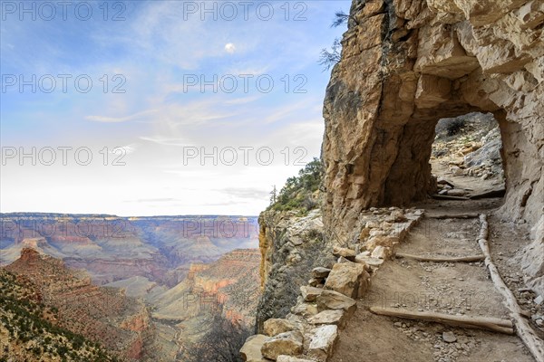 Tunnel through the rock along the Bright Angel Trail