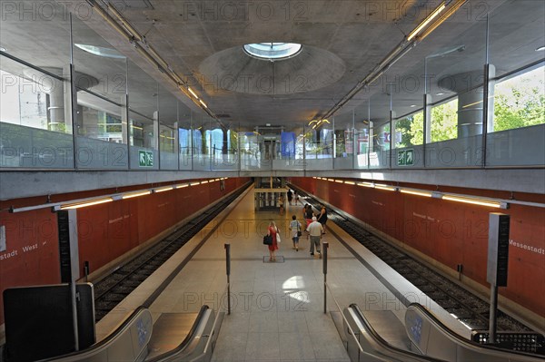 Metro Station