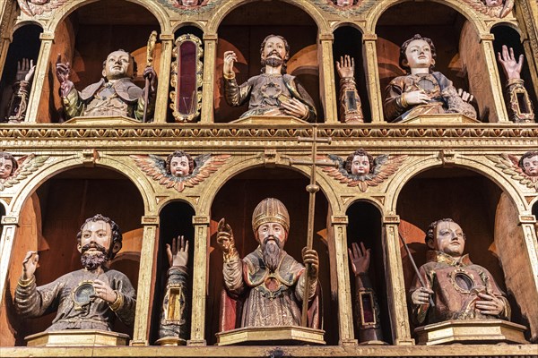 Side altar with relics of St. Ursula