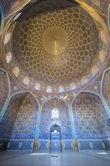Sheikh Lotfollah mosque