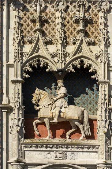Statue of Louis XII in entrance of Blois castle