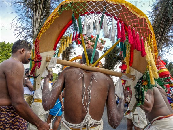 Kavadi dancers at the Hindu Sri Kamadchi-Ampal Temple Festival