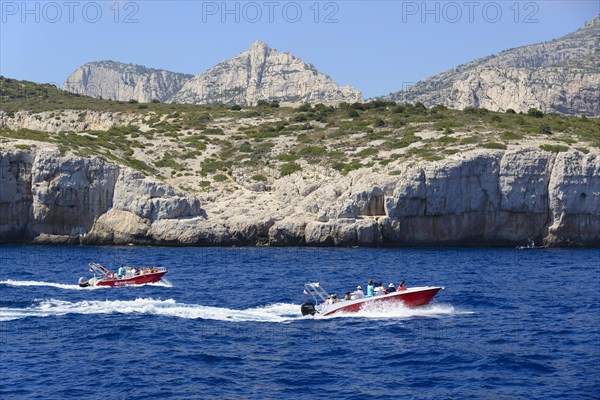 Excursion boats on the Mediterranean Sea, Marseille