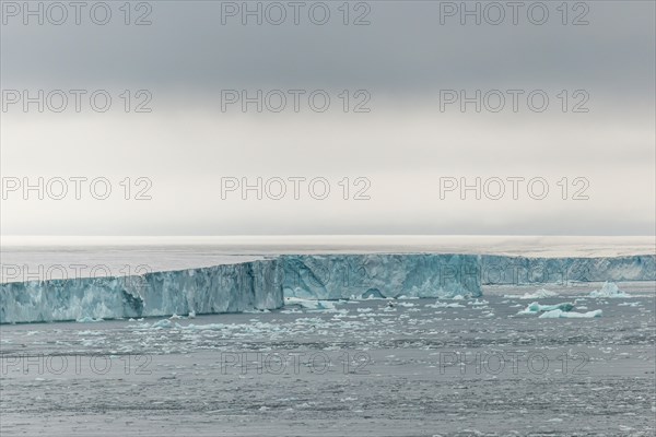 Coastline at the Austfonna glacier