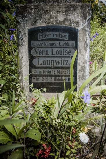 Grave at German colonial cemetery