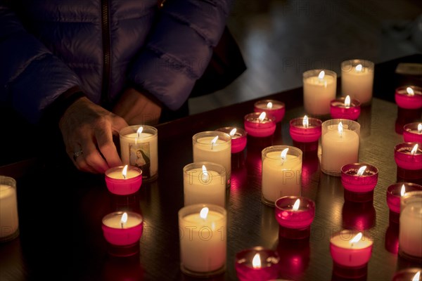 Burning votive candles, Marseille