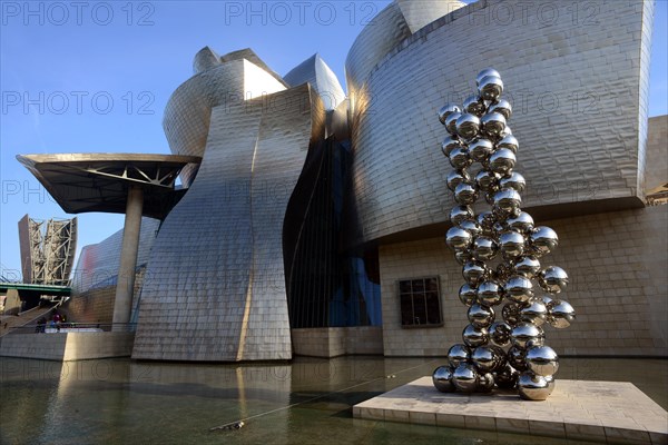 Sculpture by Anish Kapoor at the Guggenheim Museum by architect Frank Gehry