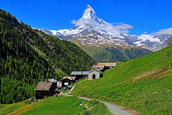 Hamlet Findeln with Matterhorn 4478m