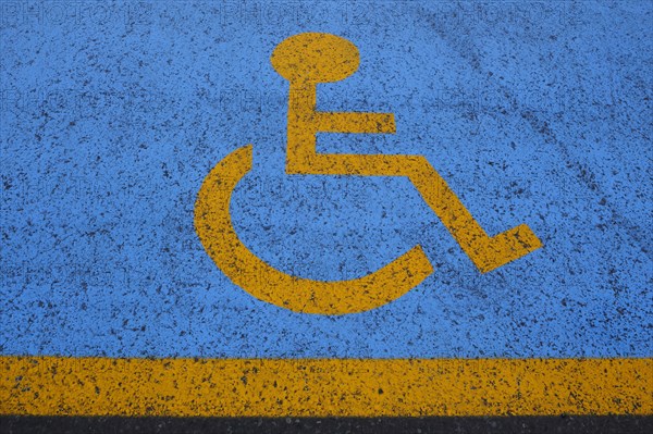 Pictogram of a parking space for disabled persons