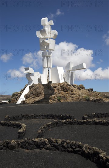 Monumento al Campesino or Monumento a la Fecundidad