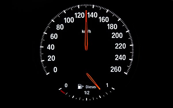 Speedometer with fuel gauge for diesel