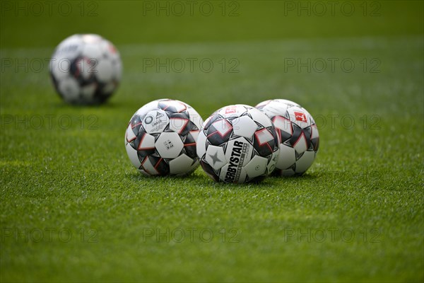 Four match balls adidas Derbystar