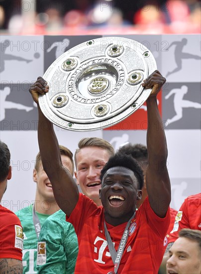 Alphonso Davies FC Bayern Munich