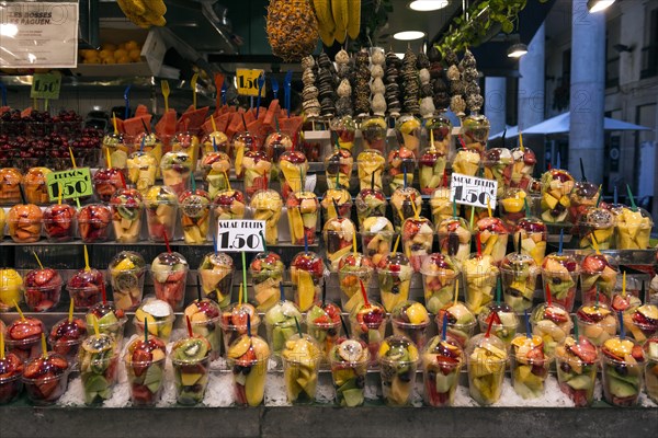 Mugs with freshly fruits for sale