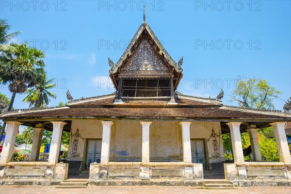 Wat Samrong Knong