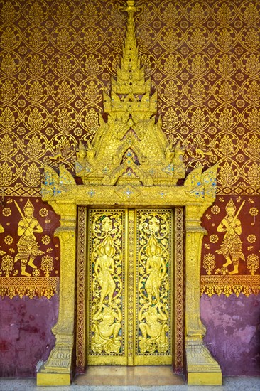Ornate doorway at Wat Sene Souk Haram