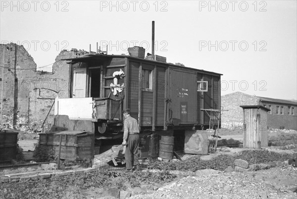 Emergency housing and makeshift accommodation