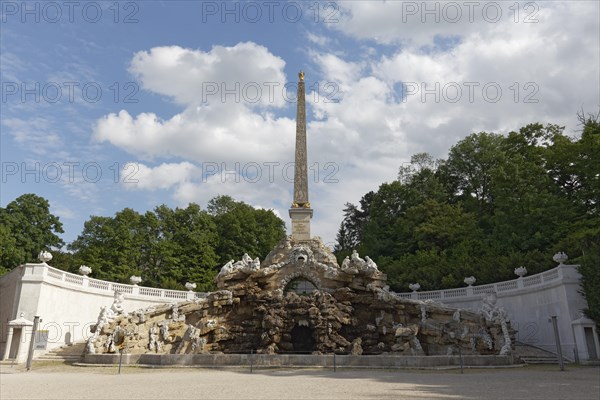 Obelisk Fountain