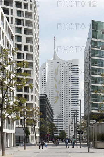 residential park Donau City with Hochhaus Neue Donau